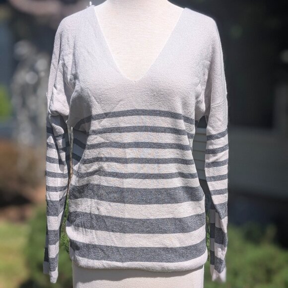 Banana Republic Grey Striped Sweater - Small - Picture 1 of 5
